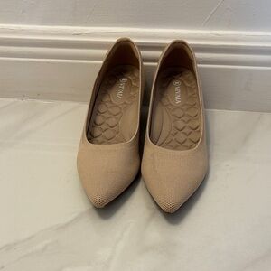 VIVAIA Women's Beige Wedges